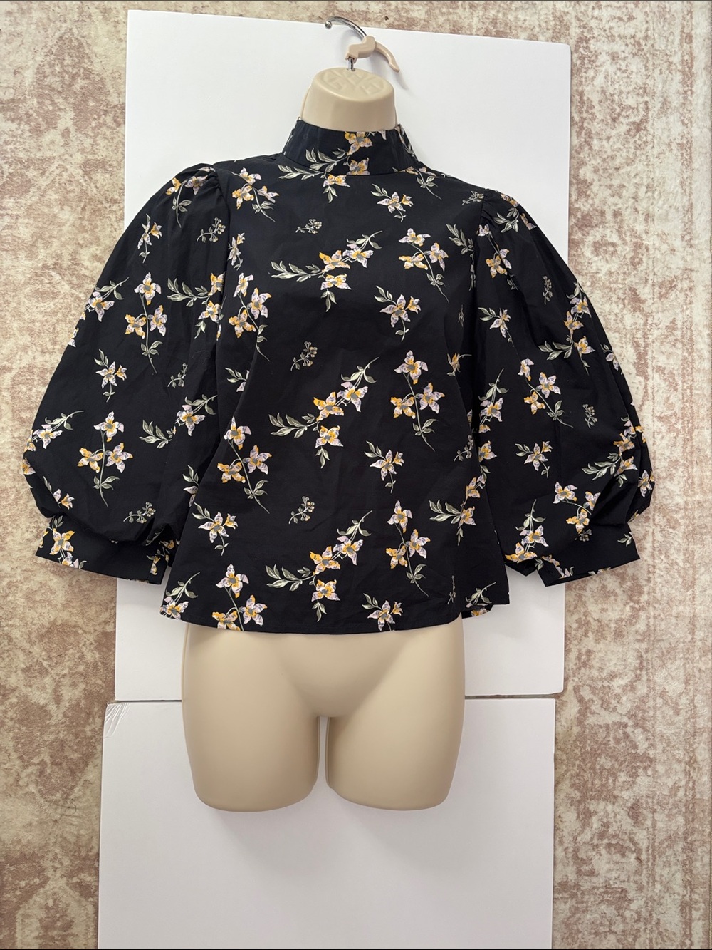 Levi's Black Floral Puff-Sleeve Mock Neck Blouse